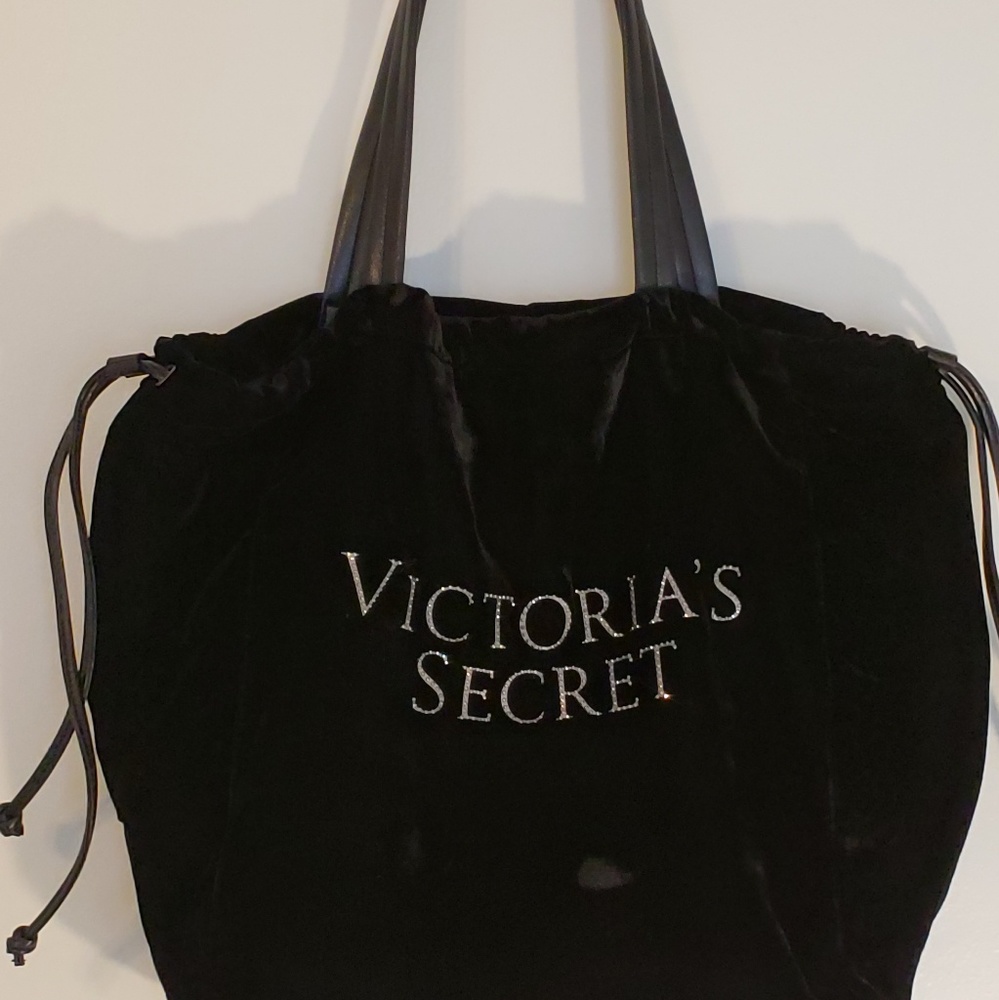 💖Victoria's Secret tote💖 - Picture 2 of 3